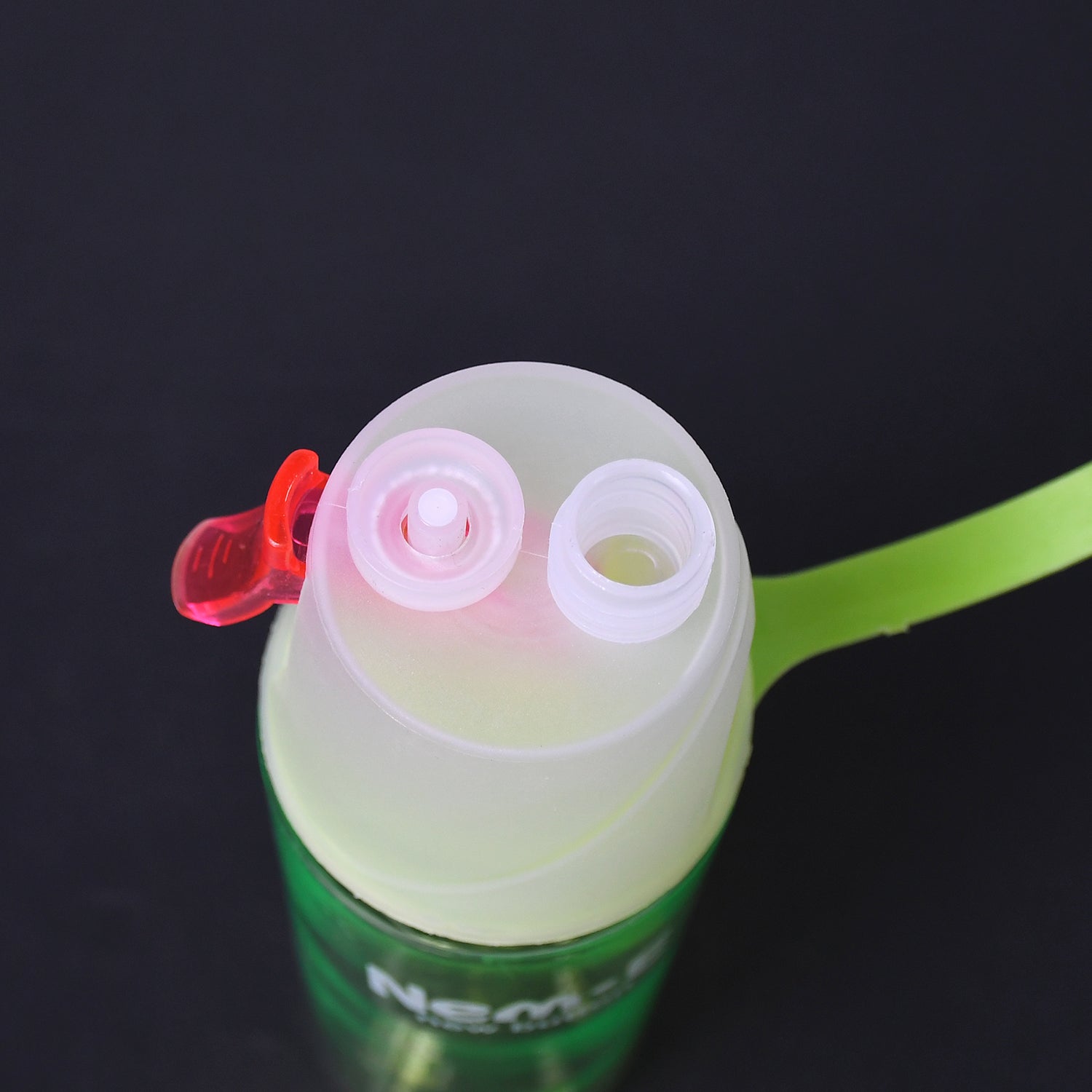 7451 Spray Water Bottle for Drinking Sports Water Bottle Cycling BPA Free 600ml for Gym Cycling Running Yoga Climbing Hiking Mountaineering DeoDap 7451 Spray Water Bottle for Drinking Sports Water Bottle Cycling BPA Free 600ml for Gym Cycling Running Yoga Climbing Hiking Mountaineering DeoDap